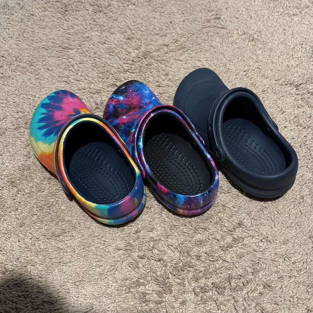 Crocs - Picture 3 of 3